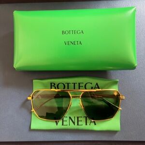 ✨ Bottega Veneta BV1012S Gold Aviator Sunglasses – Green Lenses – NEW ✨